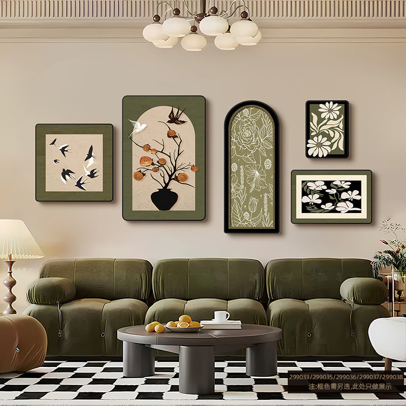Relaxing Moments Living Room Decorative Painting: Medieval Style French Retro Sofa Background Wall Hanging Painting, High-End Combination Wall Art
