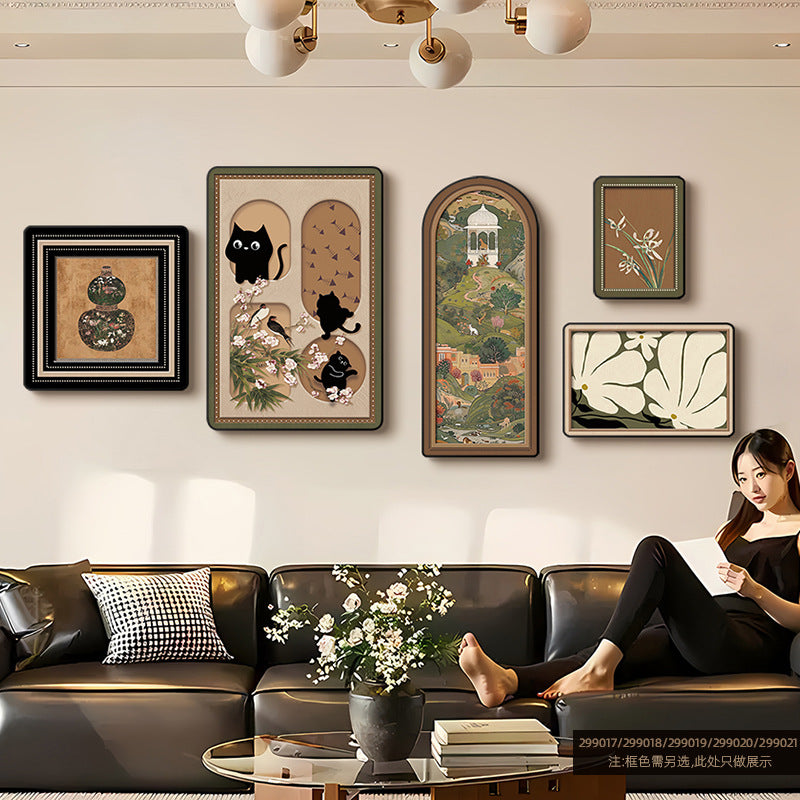 Relaxing Moments Living Room Decorative Painting: Medieval Style French Retro Sofa Background Wall Hanging Painting, High-End Combination Wall Art